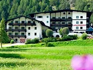 Lafairs Hotel
