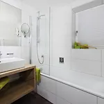 Hotel Lafairs 4*