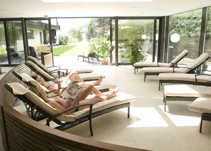 Lafairs Hotel Pfunds